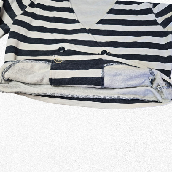BDG Navy White Striped French Terry V Neck Wrap Cropped Sweater Size Medium - Picture 7 of 9